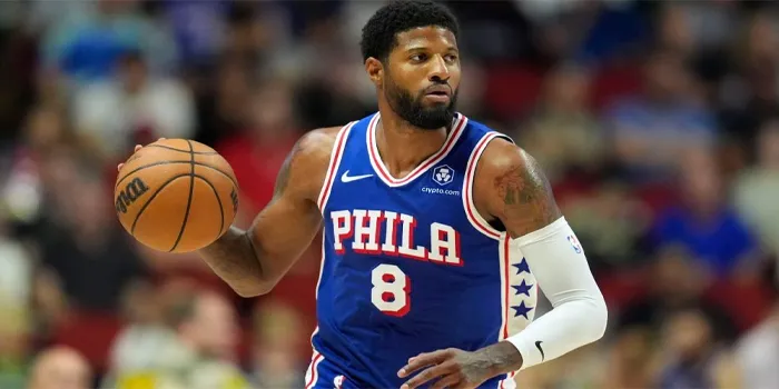 Paul George – Mengalami Cedera Lutut di Pertandingan Pramusim Bersama Philadelphia 76ers